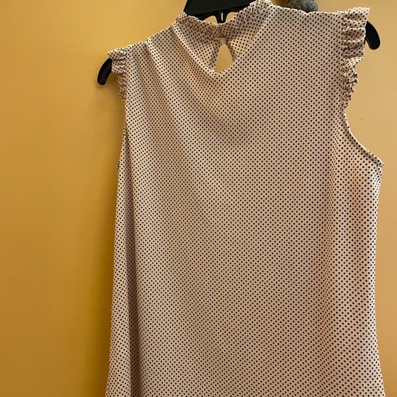 Adorable too for work or play - Picture 8 of 12